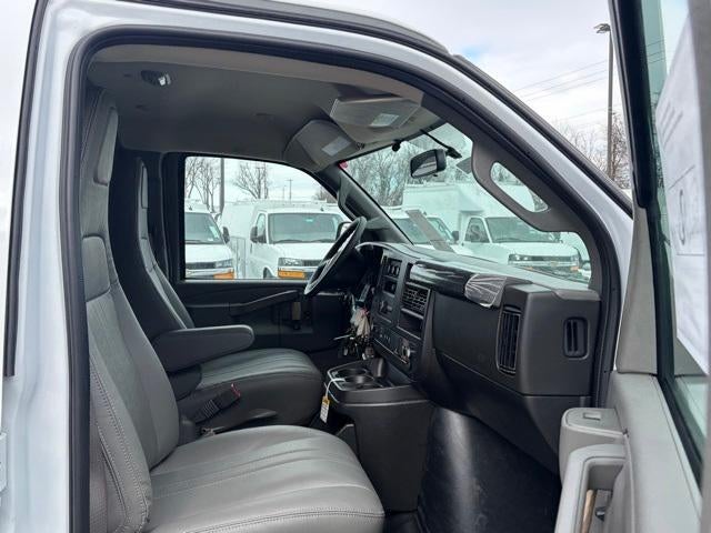 2025 Chevrolet Express Cargo 2500 Base