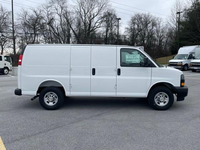 2025 Chevrolet Express Cargo 2500 Base