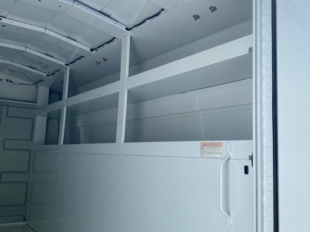 2024 GMC Savana Cutaway 3500 Base