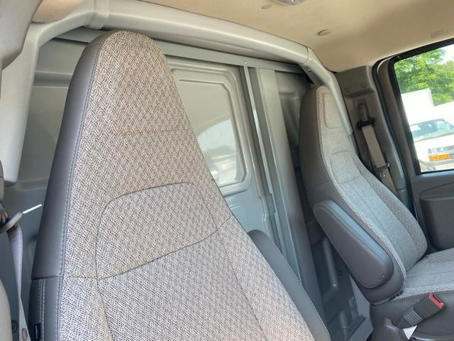 2024 GMC Savana Cutaway 3500 Base