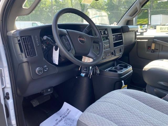 2024 GMC Savana Cutaway 3500 Base