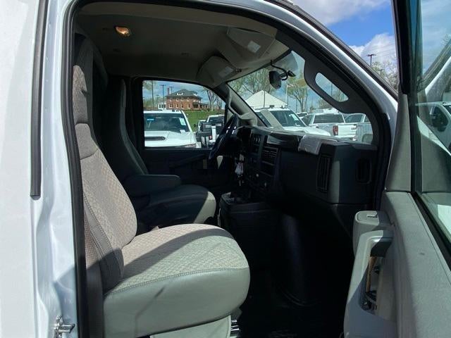 2024 GMC Savana Cutaway 3500 Base