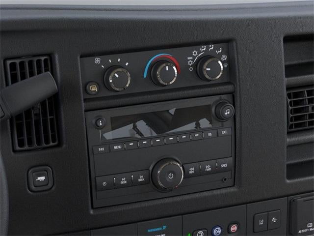 2025 GMC Savana Cargo 2500 Base