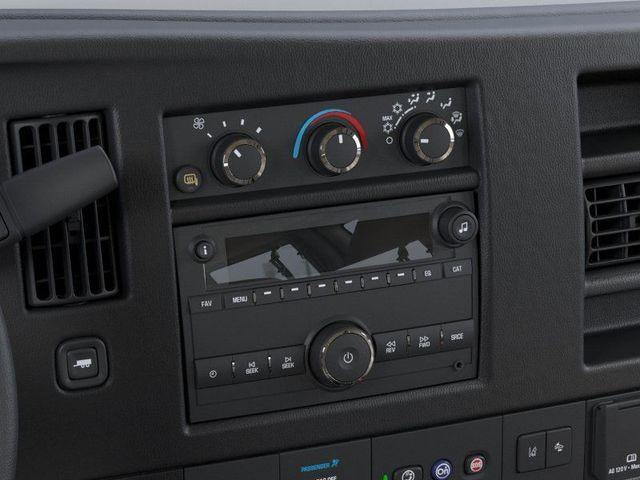 2025 GMC Savana Cargo Base