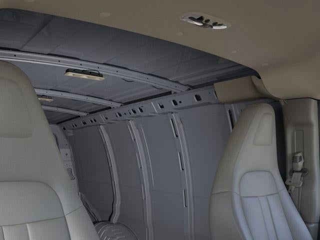 2025 GMC Savana Cargo Base