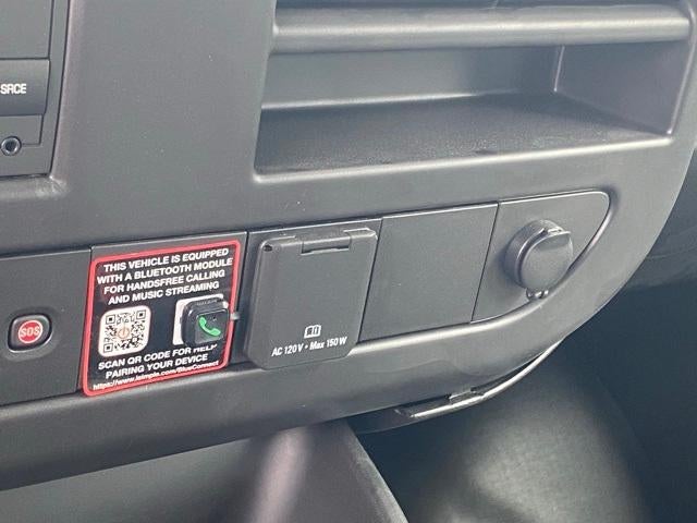 2025 GMC Savana Cargo 3500 Base