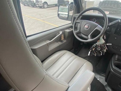 2025 GMC Savana Cargo 3500 Base
