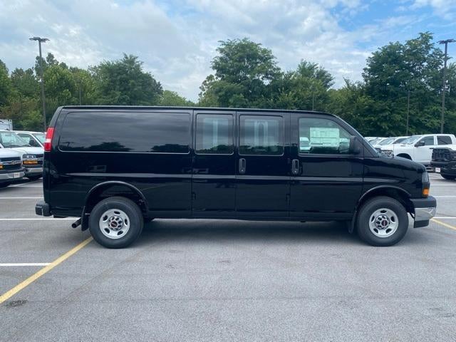 2025 GMC Savana Cargo 3500 Base