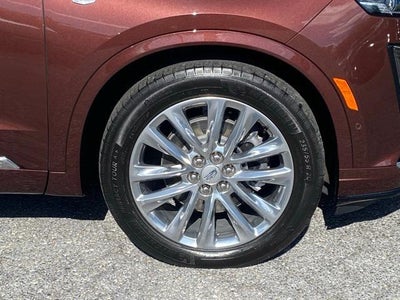 2023 Cadillac XT6 Premium Luxury