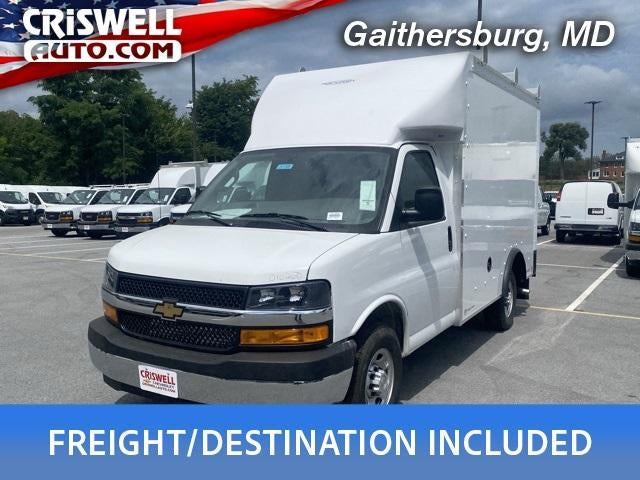 2025 Chevrolet Express Cutaway 3500 Base
