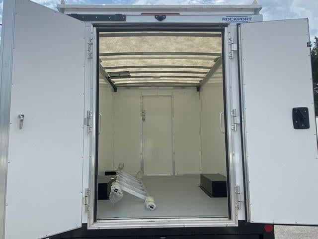 2025 Chevrolet Express Cutaway 3500 Base