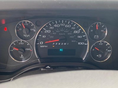 2025 Chevrolet Express Cutaway 3500 Base