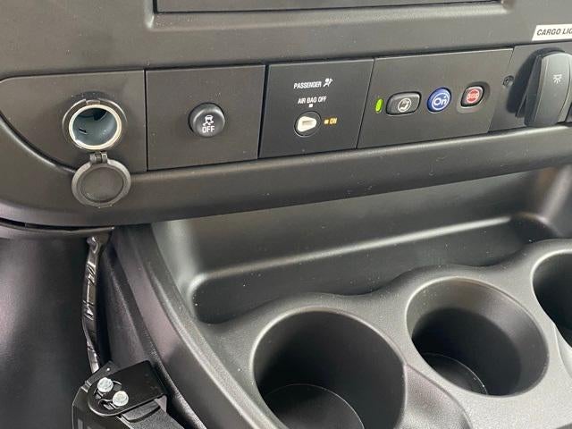 2025 Chevrolet Express Cutaway 3500 Base