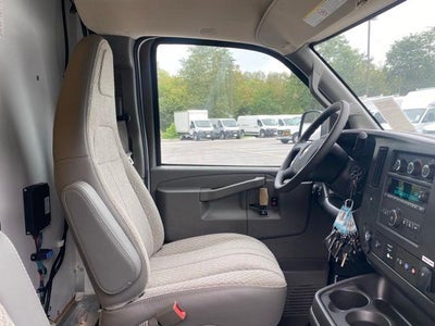 2025 Chevrolet Express Cutaway 3500 Base