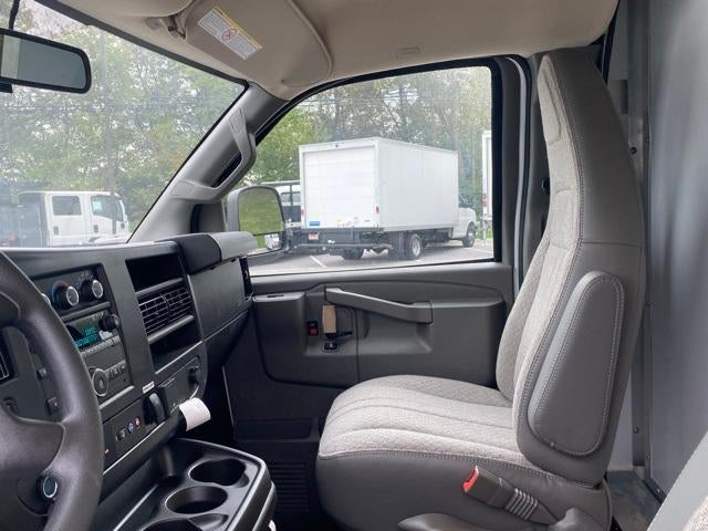 2025 Chevrolet Express Cutaway 3500 Base