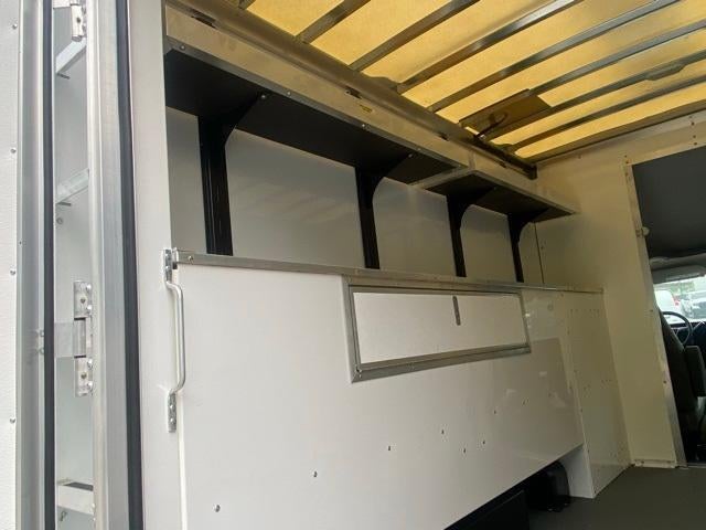 2025 Chevrolet Express Cutaway 3500 Base