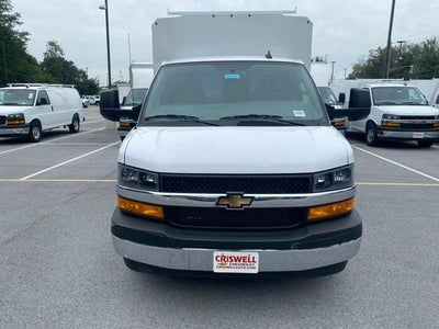 2025 Chevrolet Express Cutaway 3500 Base