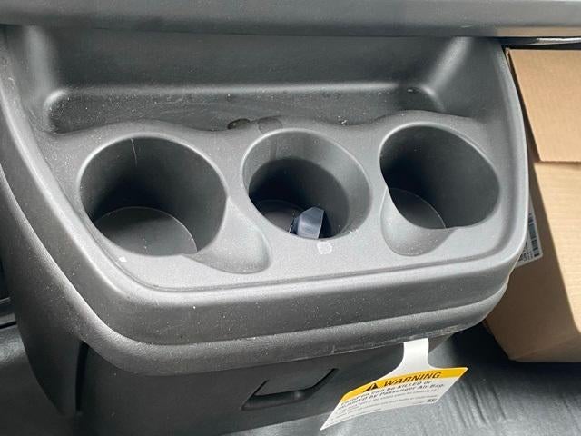 2025 Chevrolet Express Cutaway 3500 Base