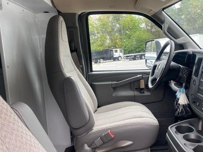 2025 Chevrolet Express Cutaway 3500 Base