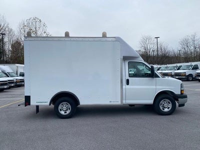 2025 Chevrolet Express Cutaway 3500 Base