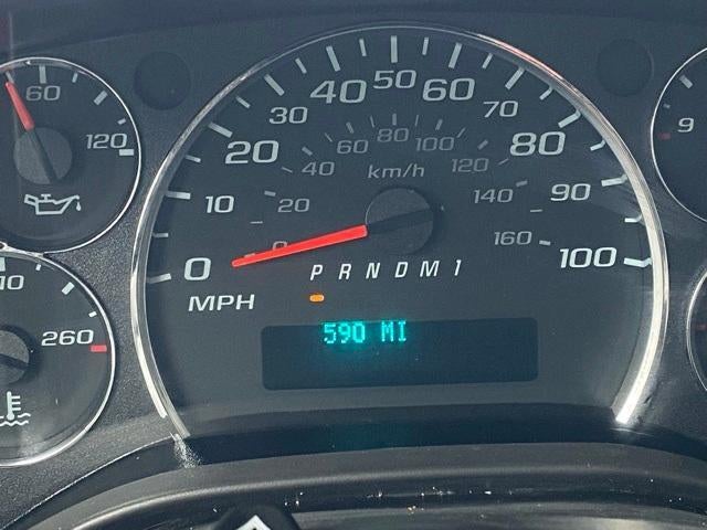 2025 Chevrolet Express Cutaway 3500 Base