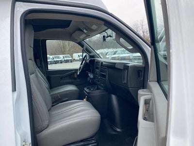 2025 Chevrolet Express Cutaway 3500 Base