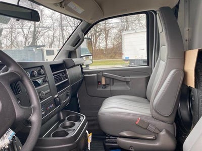 2025 Chevrolet Express Cutaway 3500 Base