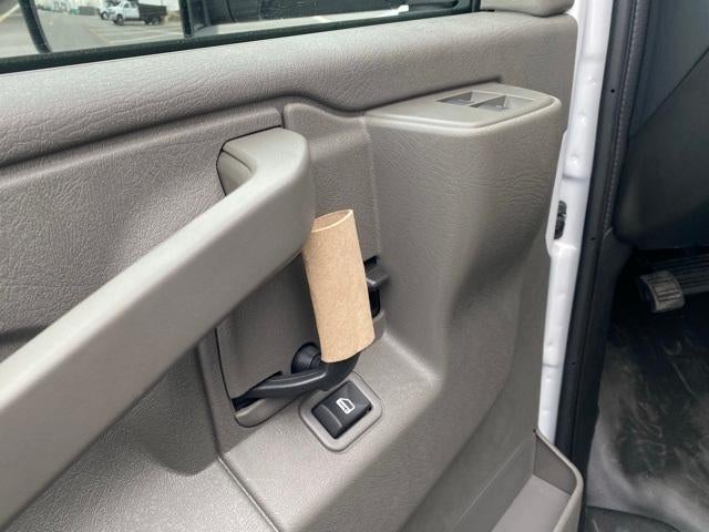 2025 Chevrolet Express Cutaway 3500 Base