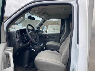 2025 Chevrolet Express Cutaway 3500 Base
