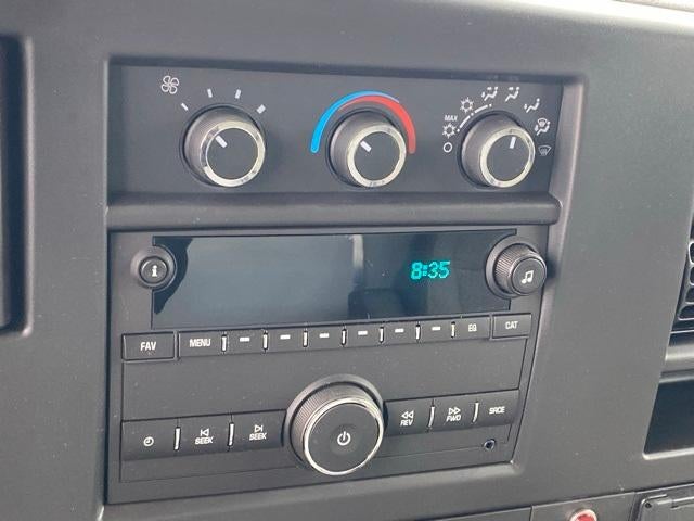 2025 Chevrolet Express Cutaway 3500 Base