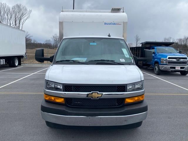 2025 Chevrolet Express Cutaway 3500 Base