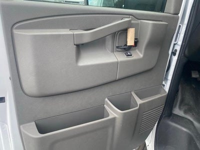 2025 Chevrolet Express Cutaway 3500 Base