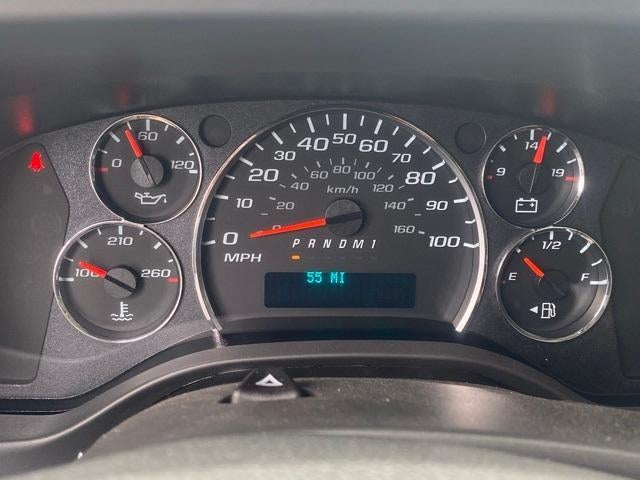 2025 Chevrolet Express Cutaway 3500 Base