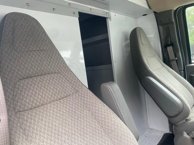 2025 Chevrolet Express Cutaway 3500 Base