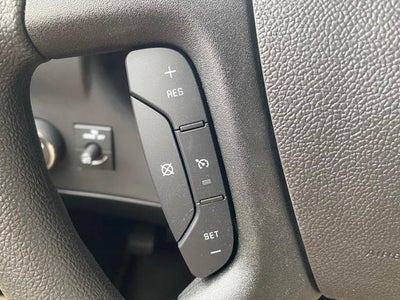 2025 Chevrolet Express Cutaway 3500 Base