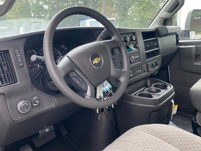 2025 Chevrolet Express Cutaway 3500 Base