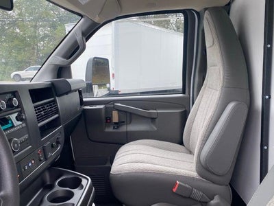 2025 Chevrolet Express Cutaway 3500 Base