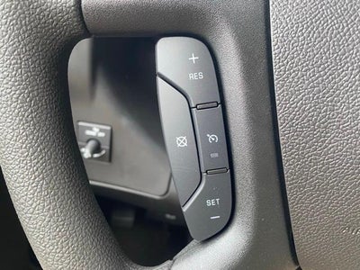 2025 Chevrolet Express Cutaway 3500 Base