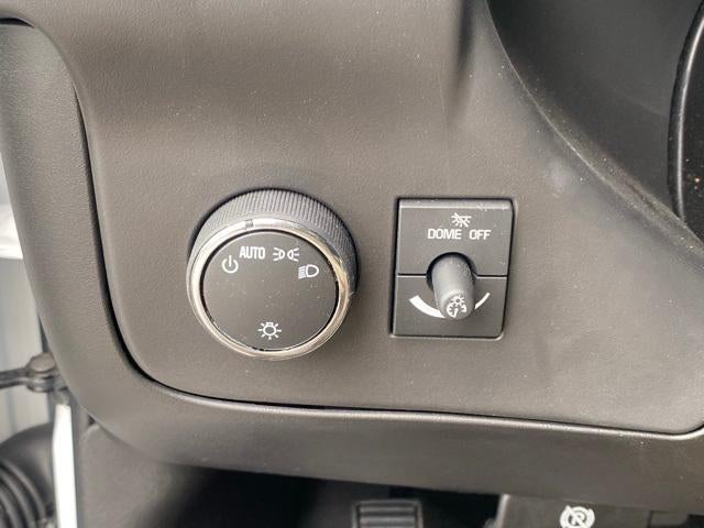 2025 Chevrolet Express Cutaway 3500 Base