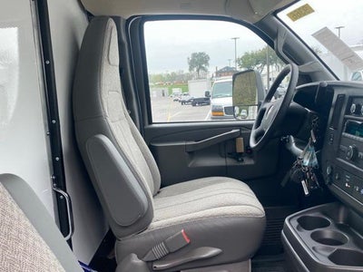 2025 Chevrolet Express Cutaway 3500 Base
