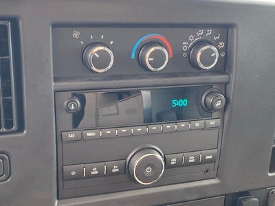 2025 Chevrolet Express Cutaway 3500 Base