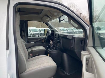 2025 Chevrolet Express Cutaway 3500 Base