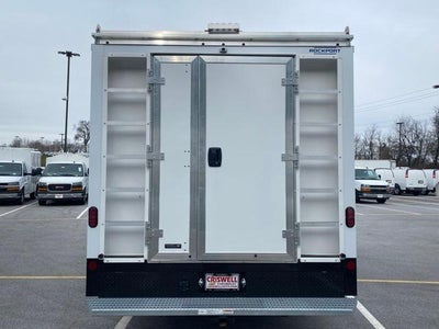 2025 Chevrolet Express Cutaway 3500 Base