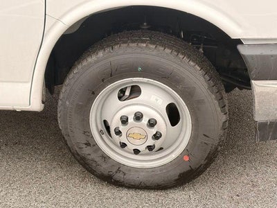 2026 Chevrolet Express Cutaway 4500 Base