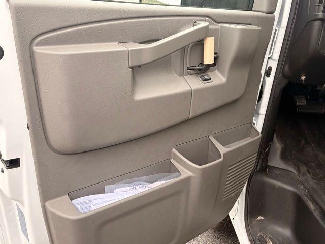 2026 Chevrolet Express Cutaway 4500 Base