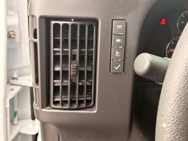 2026 Chevrolet Express Cutaway 4500 Base