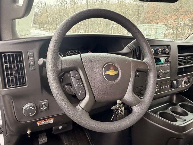 2026 Chevrolet Express Cutaway 4500 Base