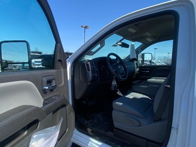 2024 Chevrolet Silverado 5500 HD Work Truck