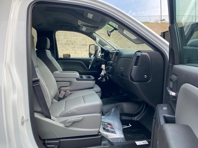 2024 Chevrolet Silverado 5500 HD Work Truck