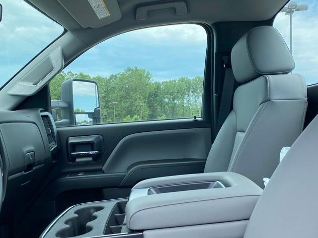 2024 Chevrolet Silverado 6500 HD Work Truck